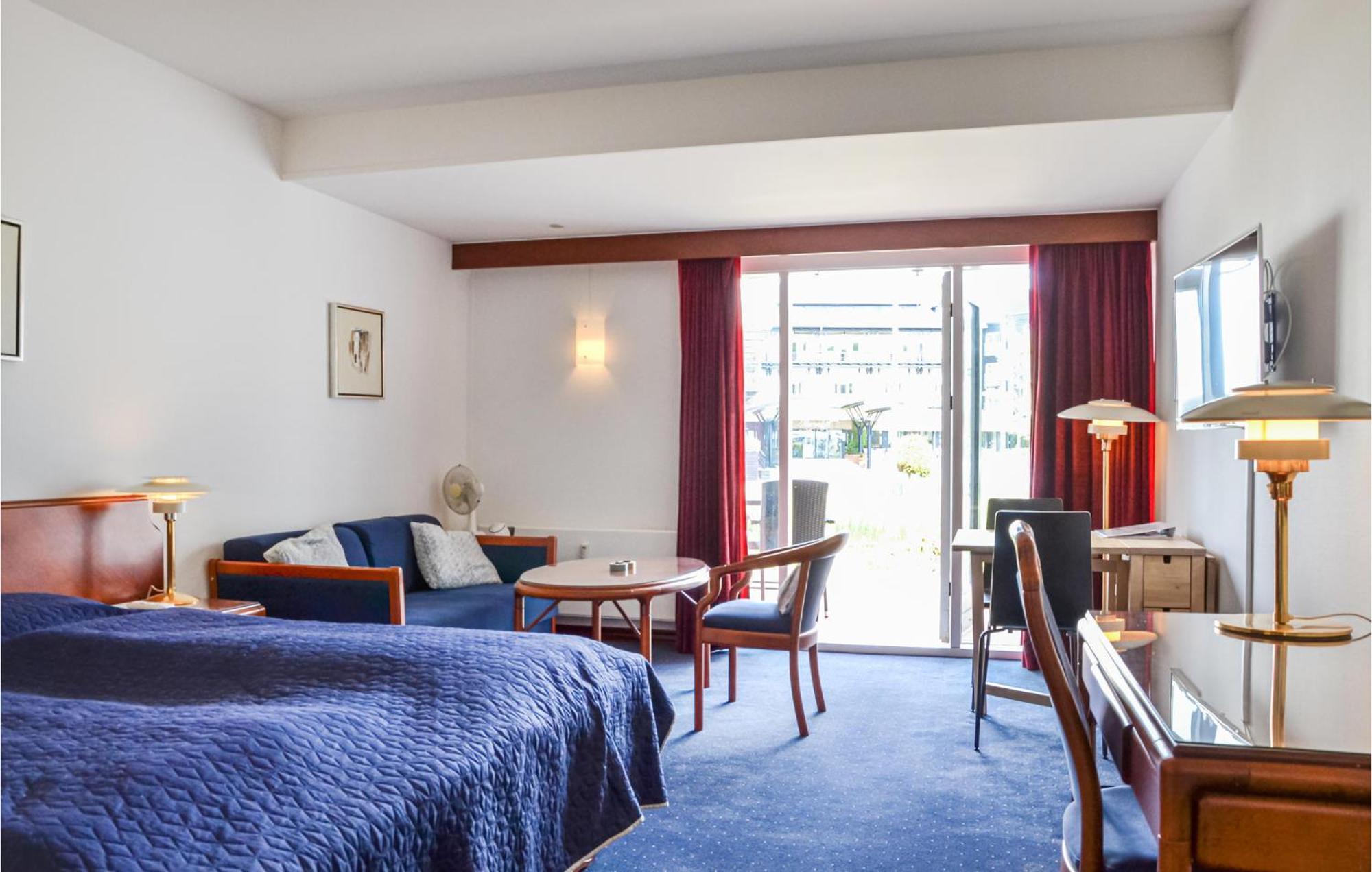 Nice Apartment In Helsingor With Wifi Екстер'єр фото